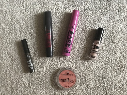 essence Revue des produits ESSENCE FullSizeRender